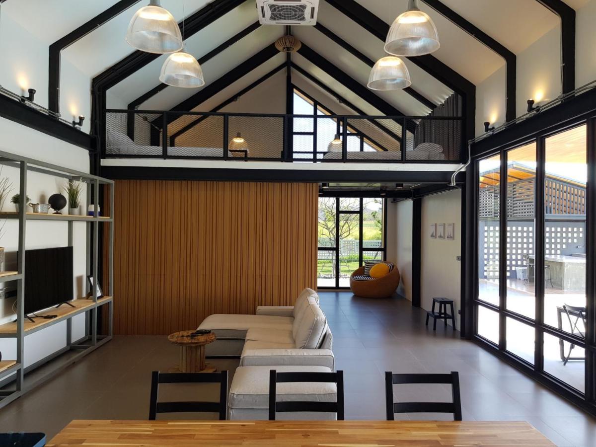 Nordic Cabin And The Pool Ban Sap Noi Bagian luar foto